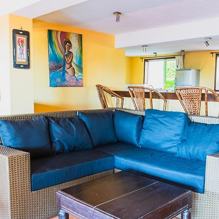 Aparthotel Jardin Tropical Bujumbura Bagian luar foto