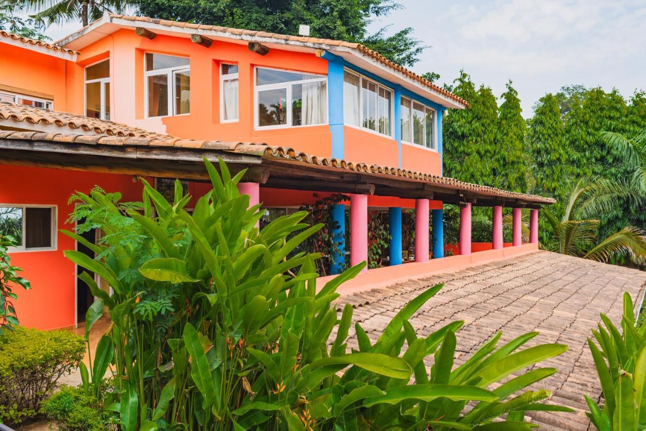 Aparthotel Jardin Tropical Bujumbura Bagian luar foto