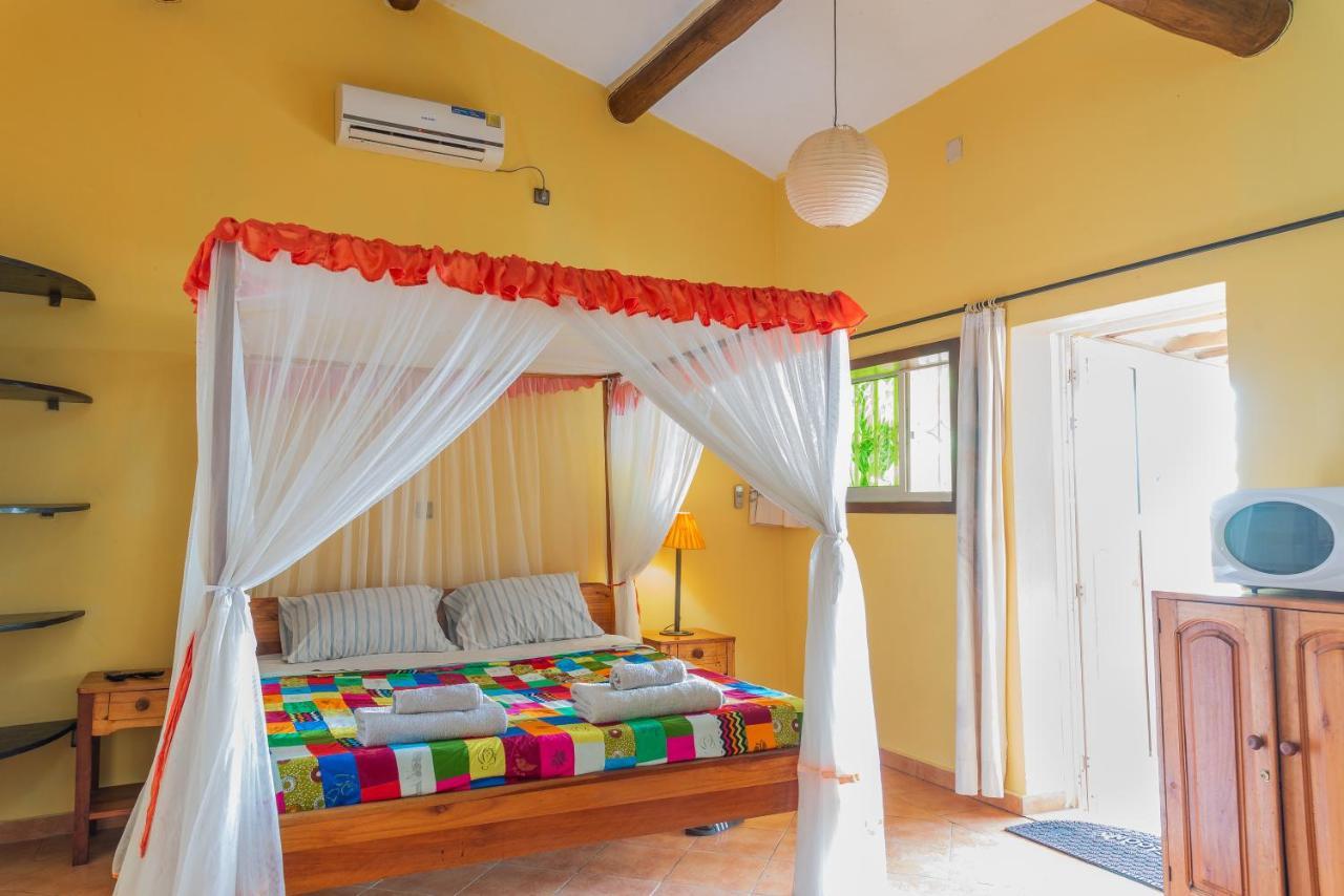 Aparthotel Jardin Tropical Bujumbura Bagian luar foto