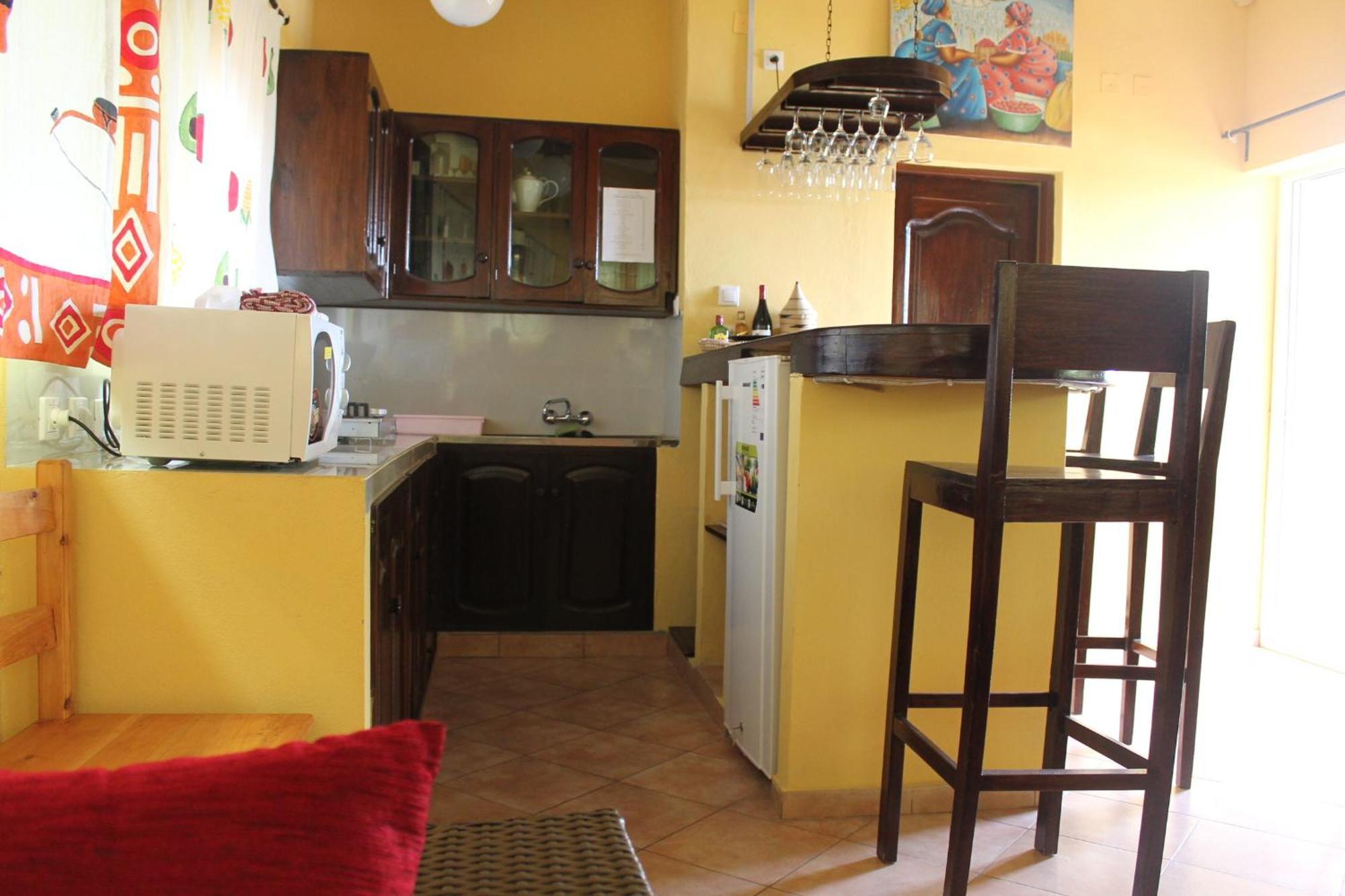 Aparthotel Jardin Tropical Bujumbura Bagian luar foto