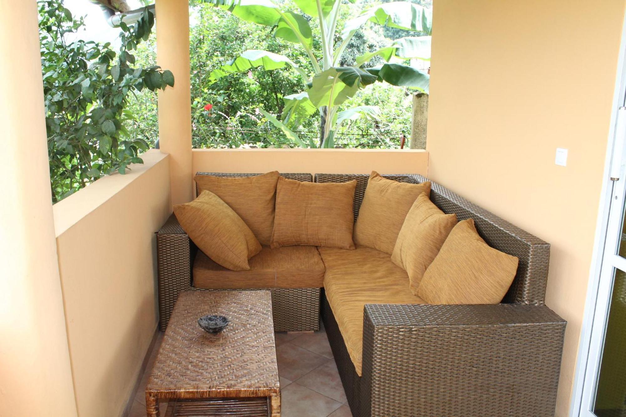 Aparthotel Jardin Tropical Bujumbura Bagian luar foto