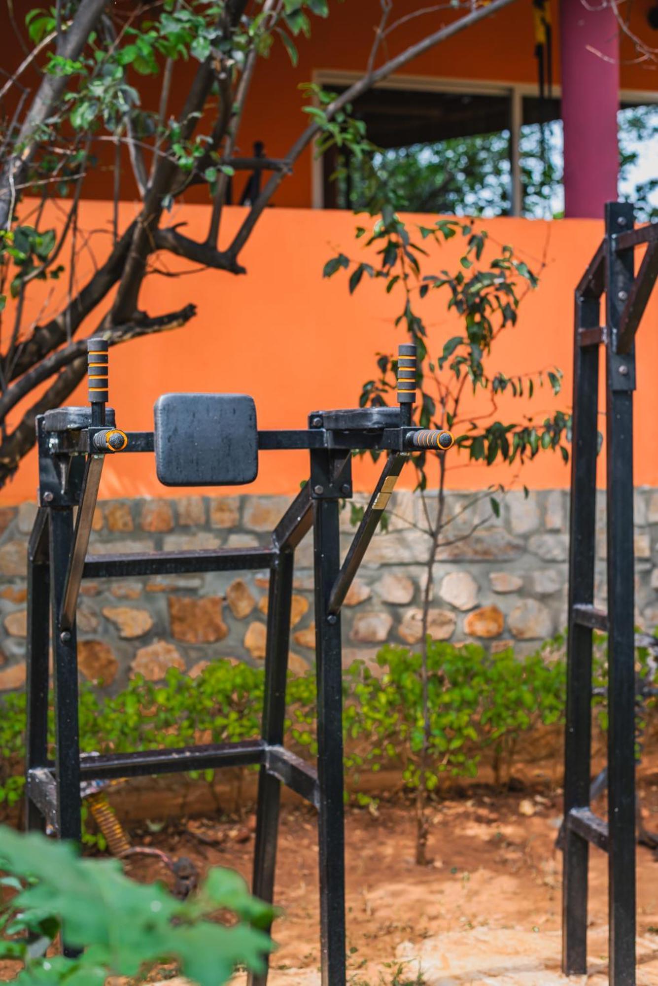Aparthotel Jardin Tropical Bujumbura Bagian luar foto